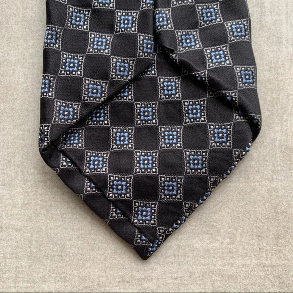 Brooks Brothers “Golden Fleece” Seven Fold Tie